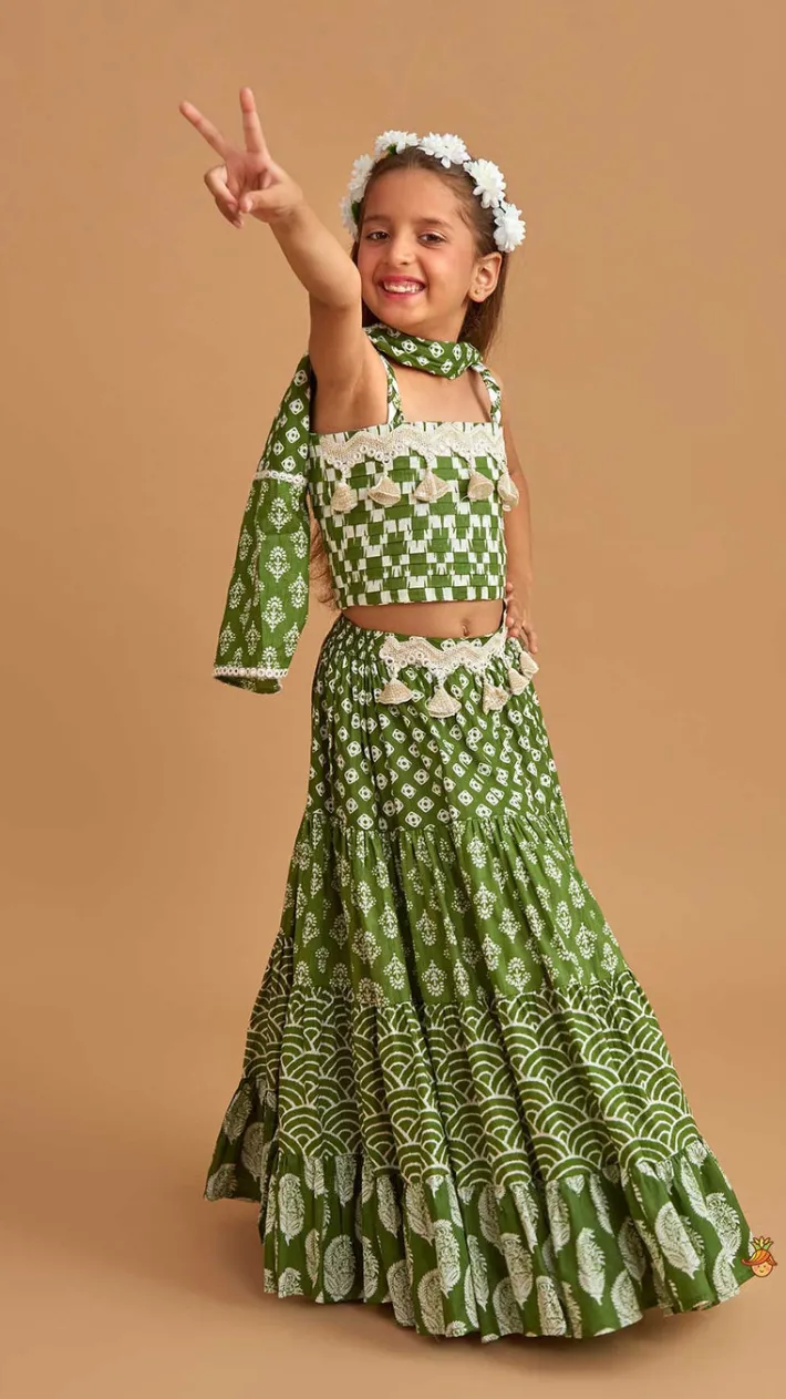 Fashion Back Criss Cross Knotted Green Top And Lehenga With Matching Dupatta Ethnic Wear | Lehengas & Ghagras