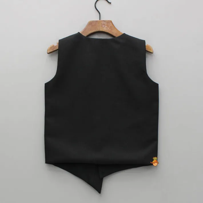 Outlet Black Embroidered Asymmetric Jacket BOY Indian Ethnic Wear | Ethnic Jackets