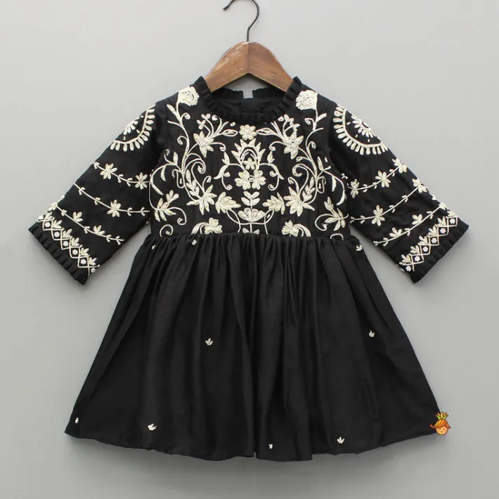 Outlet Black Embroidered Pleats Detailed Kurti And Sharara With Dupatta Twinning Sets | Ethnic Wear