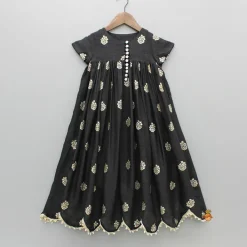 Fashion Black Embroidered Scalloped Hem Kurti Ethnic Wear | Kurtis & Jumpsuits