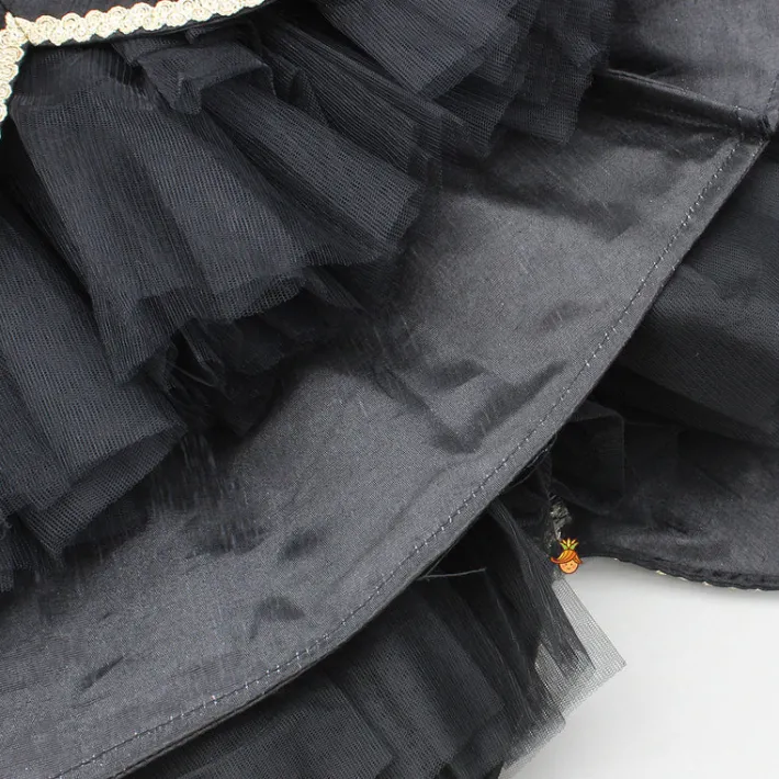 Sale Black Embroidered Top And Lehenga With Dupatta Ethnic Wear | Lehengas & Ghagras