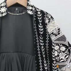 Discount Black Kurti With Embroidered Velvet Jacket Twinning Sets | Ethnic Wear