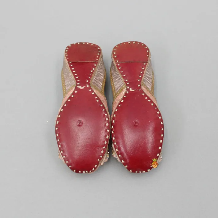 Online Bow Adorned Peach Jutti Shoes