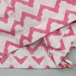 Outlet Chevron Printed Pink And White Triple Side Knot Jhabla BOY Baby Essentials | Baby Essentials