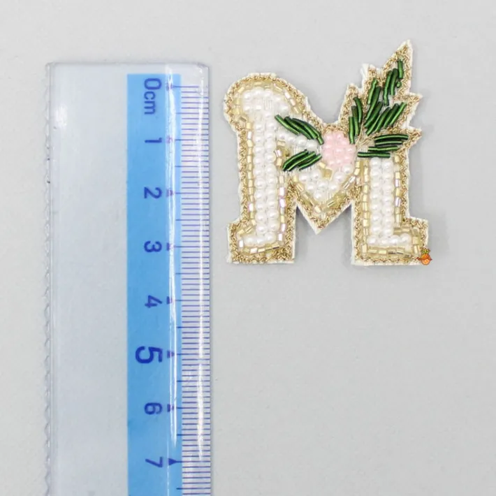 Clearance Cut Dana And Pearls Embellished M Alphabet Hair Clip Hair Accessories | Hair Clips