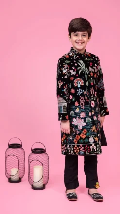 Outlet Fully Embroidered Velvet Sherwani With Narrow Fit Pant BOY Indian Ethnic Wear | Sherwani Sets