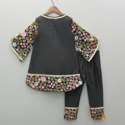 Hot Multicolour Embroidered Black Kurti With Pant And Dupatta Twinning Sets | Ethnic Wear
