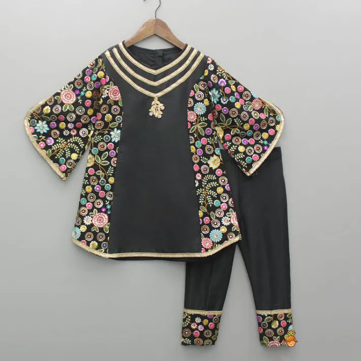 Hot Multicolour Embroidered Black Kurti With Pant And Dupatta Twinning Sets | Ethnic Wear