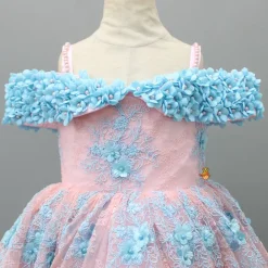 Clearance Off Shoulder Fabric Flowers Adorned Dual Tone Wings Gown With Detachable Trail And Matching Hair Clip Dresses & Sets | Gowns