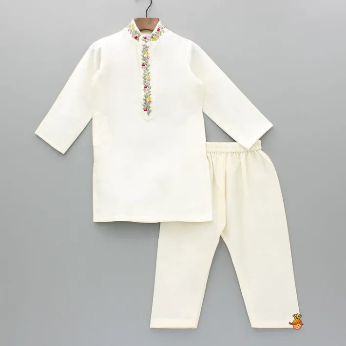 Online Off White Embroidered Kurta And Pyjama BOY Indian Ethnic Wear | Ethnic Sets