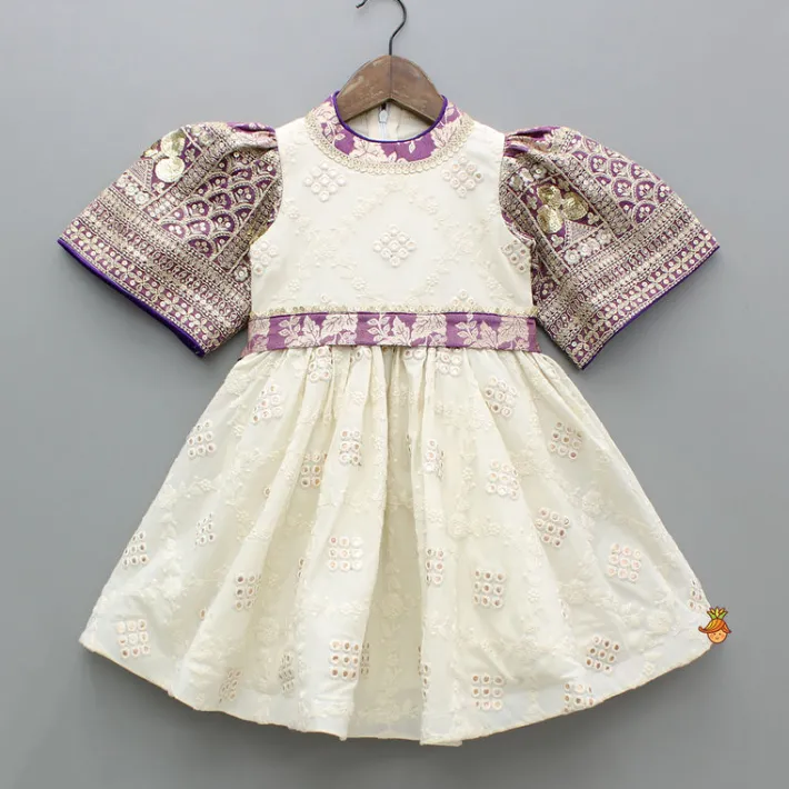Discount Off White Embroidered Kurti With Sling Bag Ethnic Wear | Kurtis & Jumpsuits