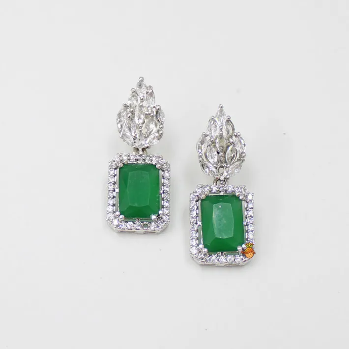 Discount Pearls And Green Stone Studded Choker Necklace And Earrings Jewellery