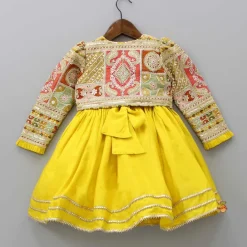 Fashion Round Neck Yellow Kurti With Heavy Embroidered Jacket Ethnic Wear | Kurtis & Jumpsuits