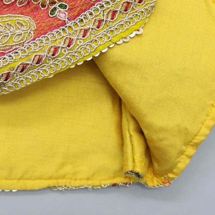 Discount Round Neck Yellow Kurti With Heavy Embroidered Jacket Ethnic Wear | Kurtis & Jumpsuits