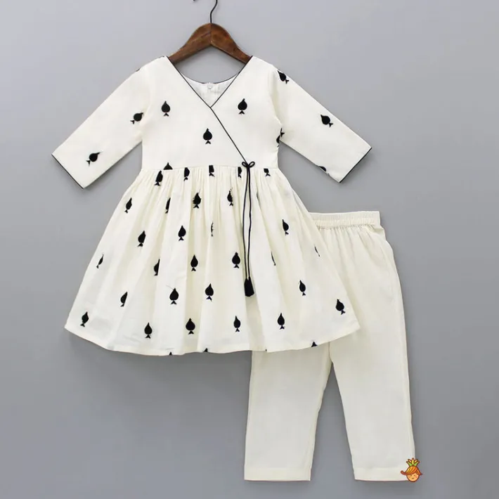 Best Thread Embroidered Off White Kurti And Pant Ethnic Wear | Churidars & Salwars