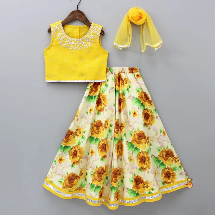 New Yellow Gota Lace Embroidered Top With Floral Printed Lehenga And Net Dupatta Ethnic Wear | Lehengas & Ghagras