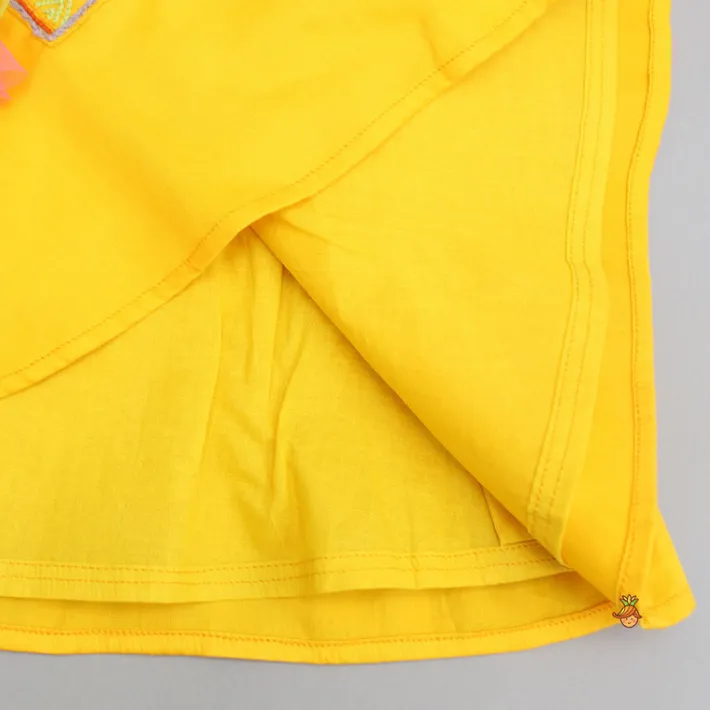 Discount Yellow Thread Embroidered Neckline Strappy Kurti With Patiala Ethnic Wear | Dhotis & Patialas